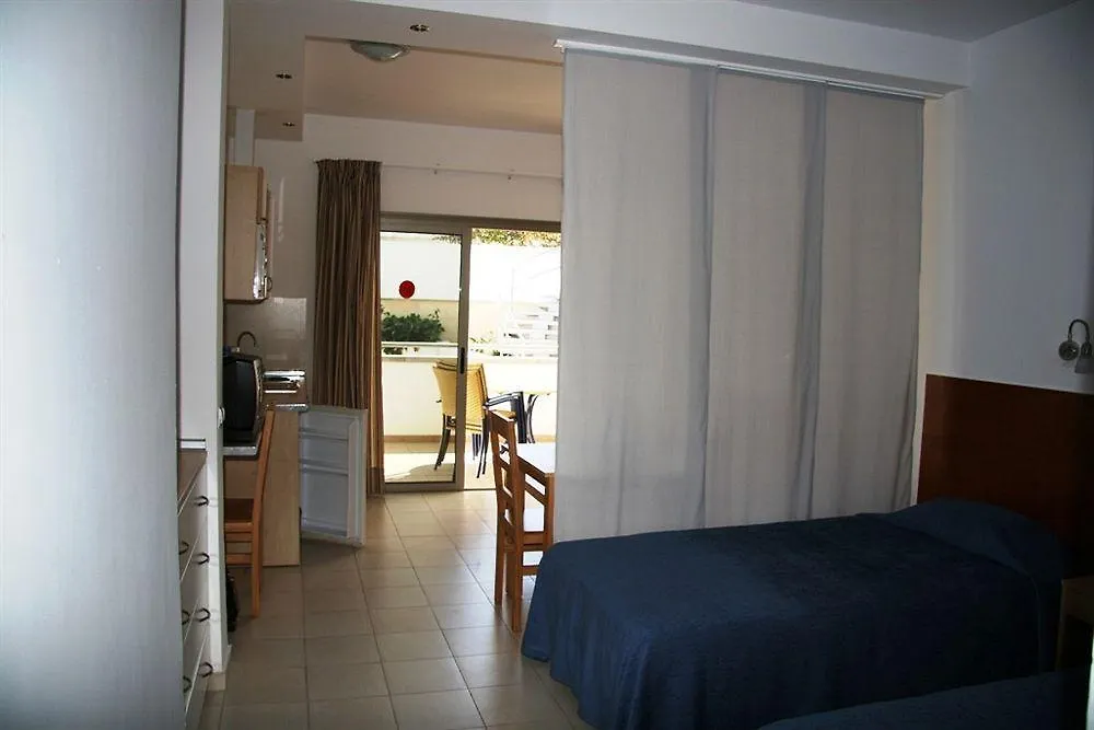 Dolores - Adults Recommended Playa del Inglés